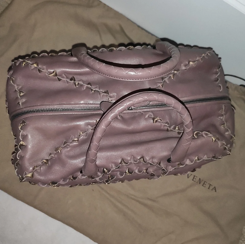 auth collectible